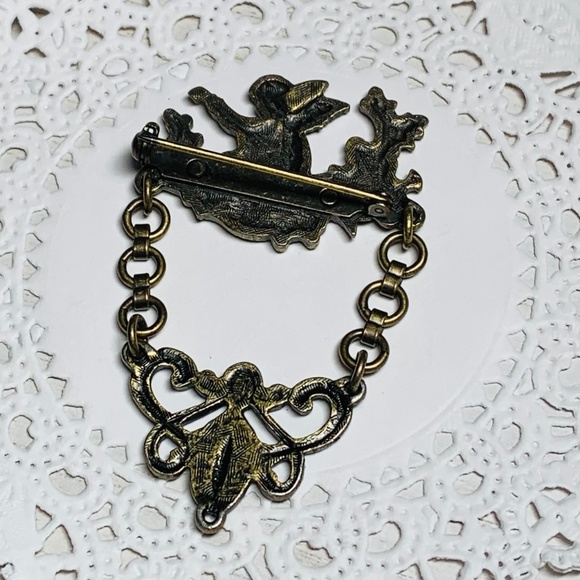 Classic Vintage Brooches, Lot of 3 - Picture 6 of 14